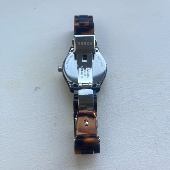 Fossil Watch - Picture 3 of 4